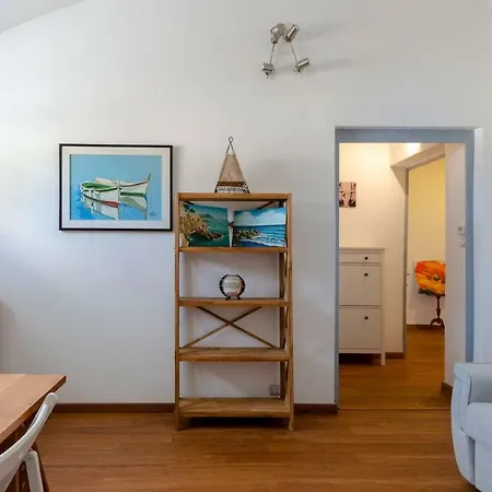 Hintown I Musei E L'universita Di Appartement Gênes